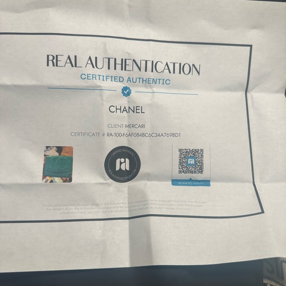 Chanel Caviar Timeless Wallet - rare green color - Picture 6 of 6